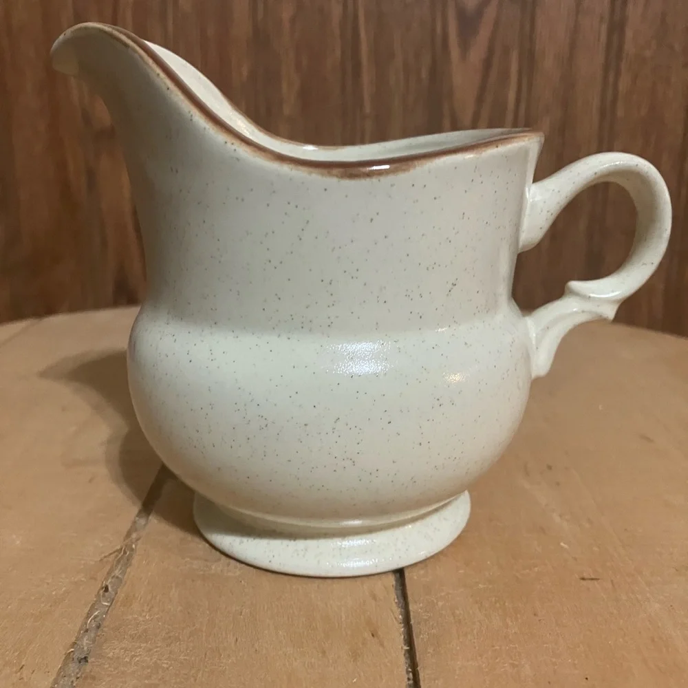 Vintage Stoneware Hearthside Creamer Floral Expressions Japan